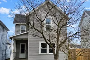 914 S Lawn Ave, Coshocton, OH 43812 - Photo 1