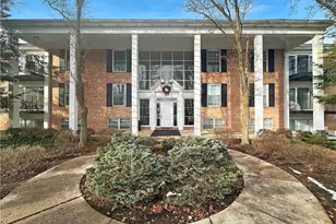 77 Atterbury Blvd, Hudson, OH 44236 - Photo 1