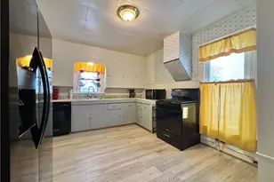 450 Buffalo St, Conneaut, OH 44030 - Photo 7