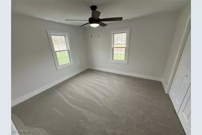 916 Oak Street NW, New Philadelphia, OH 44663 - Photo 15