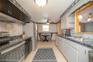 121 Centervale Ave, Boardman, OH 44512 - Photo 13