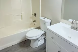 6728 Bayside Dr, Madison, OH 44057 - Photo 17