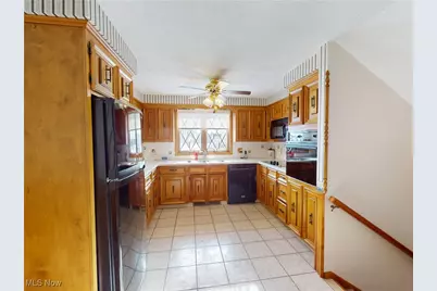 910 Canal Street, Magnolia, OH 44643 - Photo 9