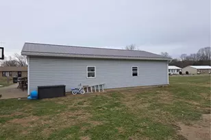 512 North St, Duncan Falls, OH 43734 - Photo 5