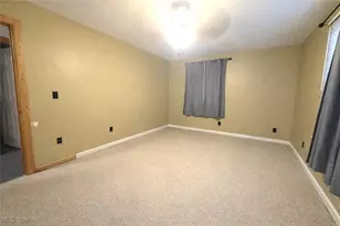 512 North St, Duncan Falls, OH 43734 - Photo 11