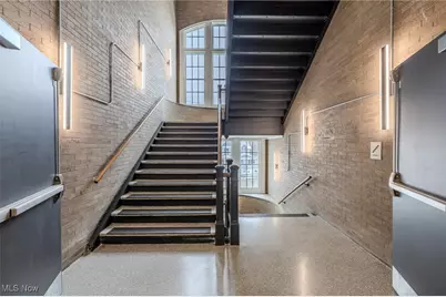 25 Public Square, Willoughby, OH 44094 - Photo 9