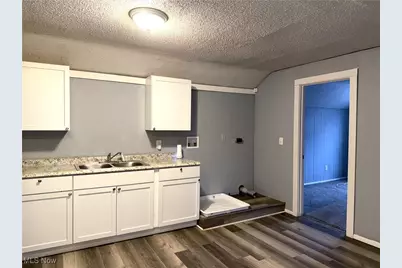 28 Christie Street, Akron, OH 44303 - Photo 13