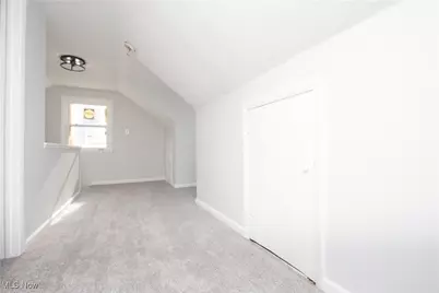 1093 Valdes Avenue, Akron, OH 44320 - Photo 19