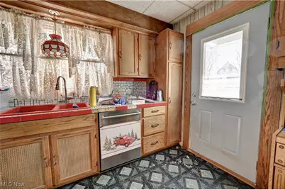 264 W Market Street, Alliance, OH 44601 - Photo 17