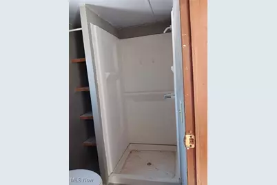 62368 Piedmont Road, Cambridge, OH 43725 - Photo 9