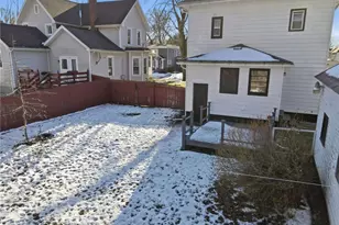 178 Marshall St, Conneaut, OH 44030 - Photo 3