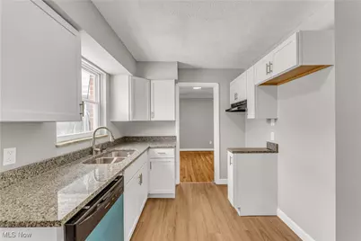 17416 Throckley Avenue, Loveland, OH 44128 - Photo 11