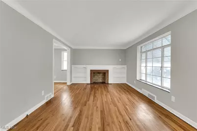 17416 Throckley Avenue, Loveland, OH 44128 - Photo 7