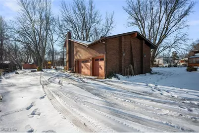 2715 W Pleasant Valley Road, Parma, OH 44134 - Photo 49