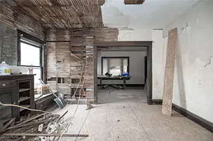 13819 Northfield Ave, East Cleveland, OH 44112 - Photo 7