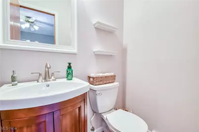 19520 Harsax Avenue, Loveland, OH 44135 - Photo 17