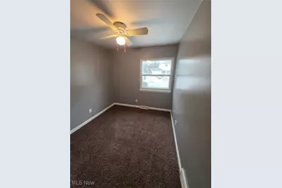 860 Jamestown Avenue, Elyria, OH 44035 - Photo 17