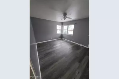 860 Jamestown Avenue, Elyria, OH 44035 - Photo 27