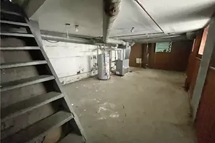 1629 Elberon Ave, East Cleveland, OH 44112 - Photo 17