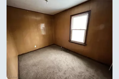 1629 Elberon Avenue, East Cleveland, OH 44112 - Photo 11