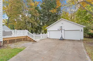 720 Knoll St SE, North Canton, OH 44709 - Photo 5