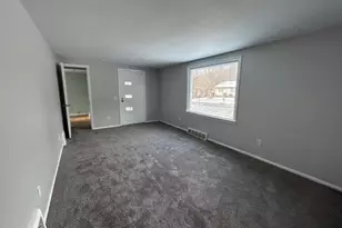 5930 Walbrook St NW, Canton, OH 44718 - Photo 5