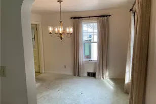 2824 S Meridian Rd, Youngstown, OH 44511 - Photo 7