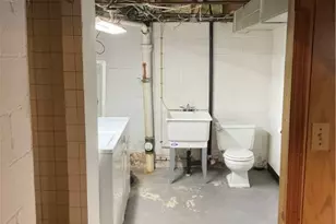 2824 S Meridian Rd, Youngstown, OH 44511 - Photo 23