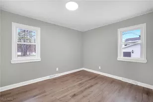 3930 Wadsworth Rd, Barberton, OH 44203 - Photo 19