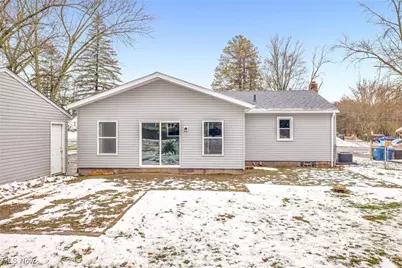 3930 Wadsworth Road, Barberton, OH 44203 - Photo 5