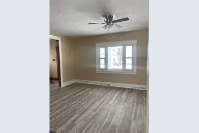 745 Maple Avenue, Conneaut, OH 44030 - Photo 5