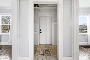 2260 Coronado Ave, Youngstown, OH 44504 - Photo 3