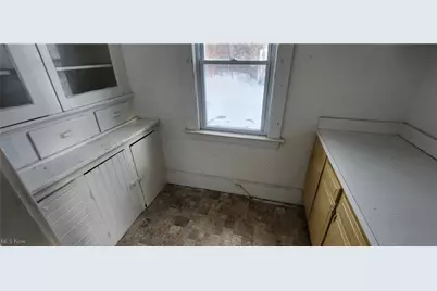 6639 Ovington, Loveland, OH 44127 - Photo 7