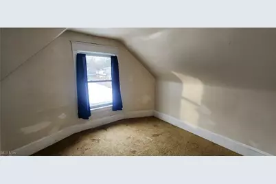 6639 Ovington, Loveland, OH 44127 - Photo 13