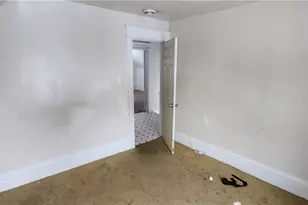 6639 Ovington, Loveland, OH 44127 - Photo 15