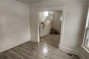 6639 Ovington, Loveland, OH 44127 - Photo 3