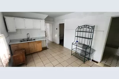 6639 Ovington, Loveland, OH 44127 - Photo 5