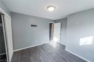 6505 Flowerdale Ave, Loveland, OH 44144 - Photo 7