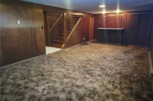 716 E 4th St, West Lafayette, OH 43845 - Photo 25