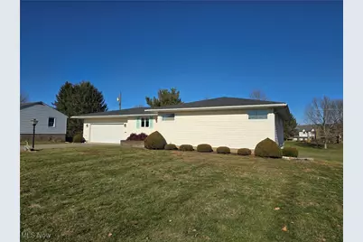 716 E 4th Street, West Lafayette, OH 43845 - Photo 3