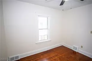 6828 Indiana Ave, Loveland, OH 44105 - Photo 29