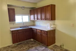 1013 Saint George, East Liverpool, OH 43920 - Photo 3