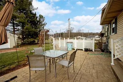 339 Villard Street, Apple Creek, OH 44606 - Photo 23