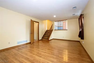 339 Villard Street, Apple Creek, OH 44606 - Photo 11