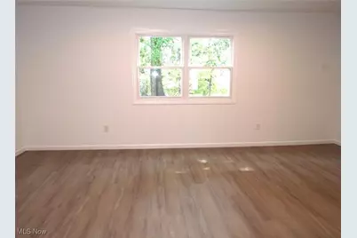 5265 W 149th Street, Brook Park, OH 44142 - Photo 7