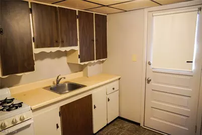 508 Tremont Avenue SW, Massillon, OH 44647 - Photo 19