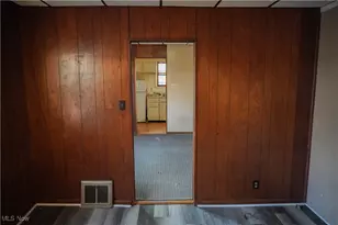 508 Tremont Ave SW, Massillon, OH 44647 - Photo 7