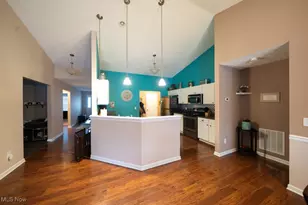 4031 Primrose Way, Lorain, OH 44053 - Photo 3