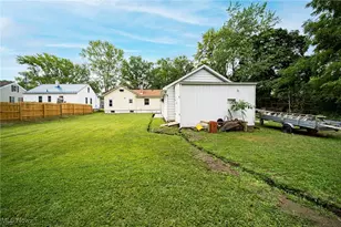 411 Eastlawn St, Geneva, OH 44041 - Photo 9