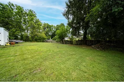 411 Eastlawn Street, Geneva, OH 44041 - Photo 7